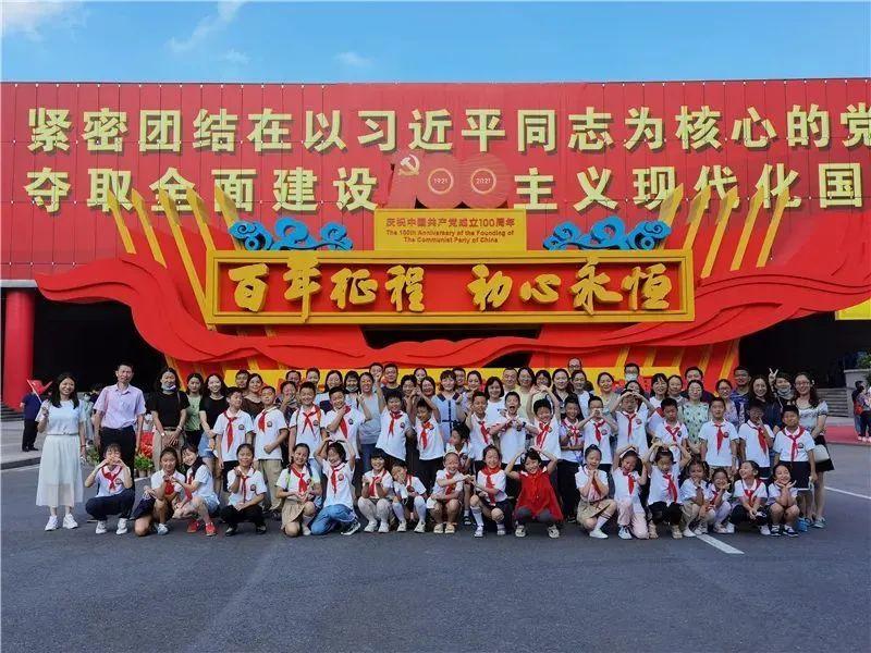 聚焦“一老一小一新”，共绘“朝夕美好”画卷！苏州工业园区娄葑街道开展暖心便民系列活动